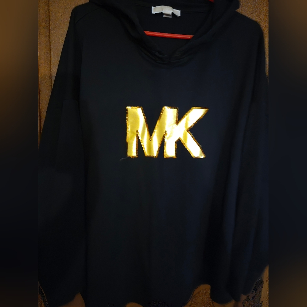 Black and Gold Women's Top - Picture 2 of 6